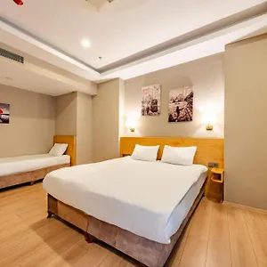 Beyoglu Mls Bed & Breakfast