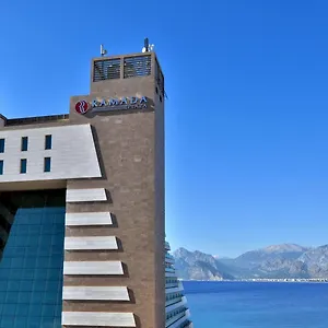 Ramada Plaza 5* Antalya